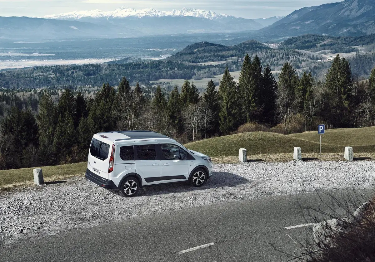 Ford Tourneo e Transit Connect: un tocco SUV con l'allestimento Active (19)