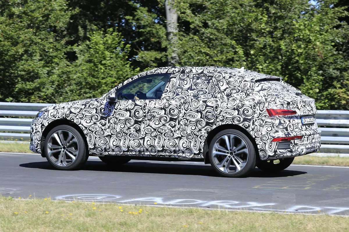 Audi Q5 Sportback, le foto spia (9)