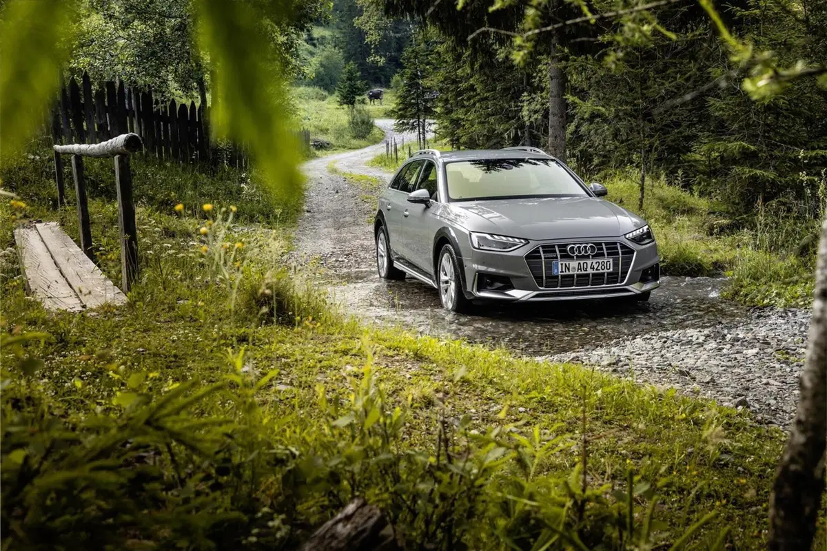 Audi A4, ecco il model year 2021 (19)
