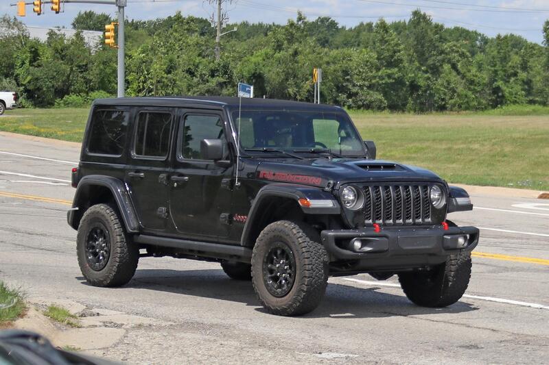 Jeep Wrangler 392: il fuoristrada con il V8 arriver&agrave; [Foto spia]