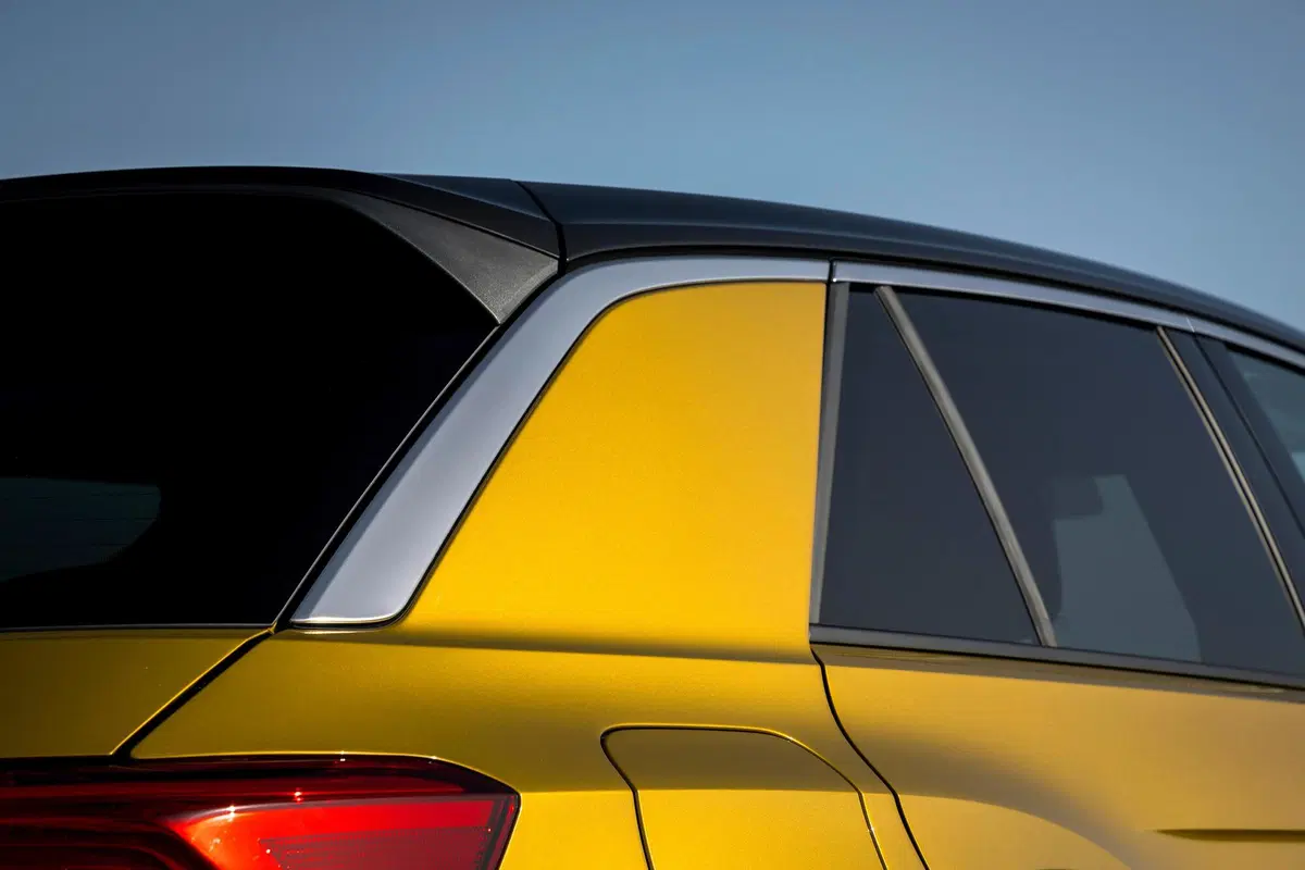 Volkswagen T-Roc 1.5 TSI ACT DSG Business BlueMotion Technology (42)