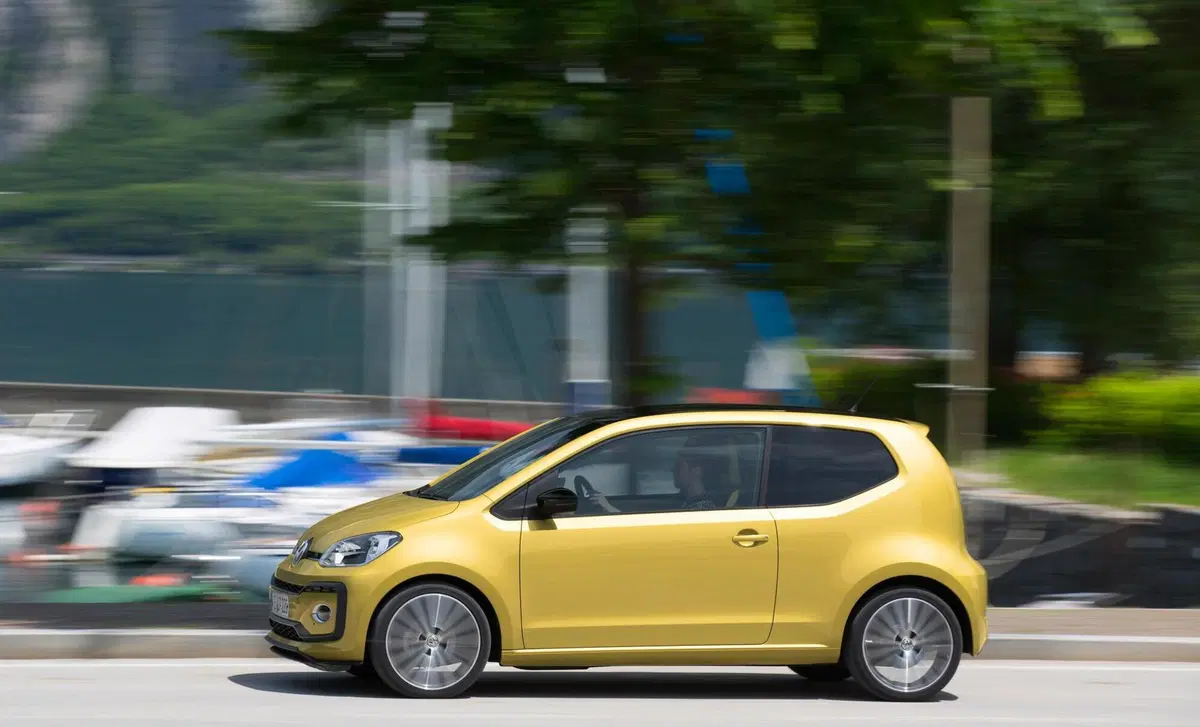 Volkswagen up! (2011-23) (2)