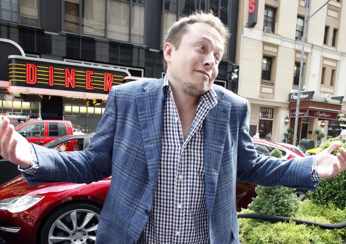 Elon Musk: &ldquo;Voglio fare l'assicuratore&rdquo;