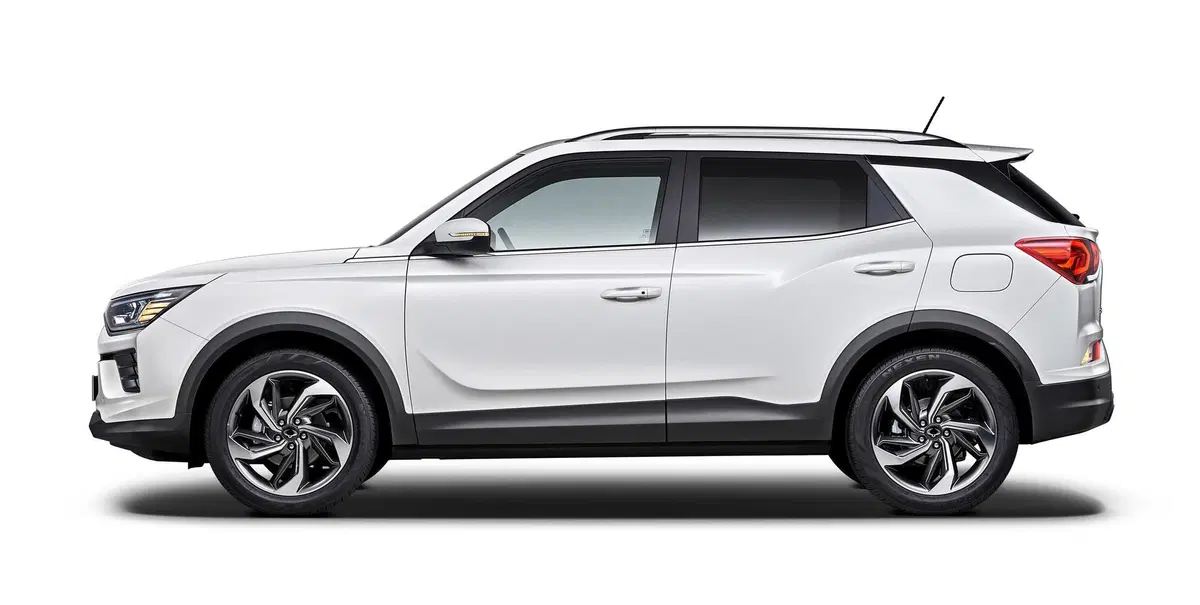 SsangYong Korando: nuova motorizzazione bifuel benzina/GPL (21)