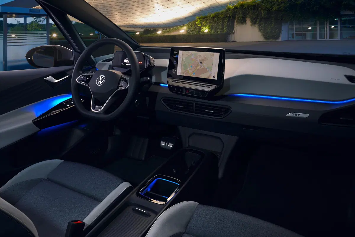 La prova auto del secolo per Volkswagen: Primo test-drive di una ID.3 [elettrica 204CV RWD] (9)