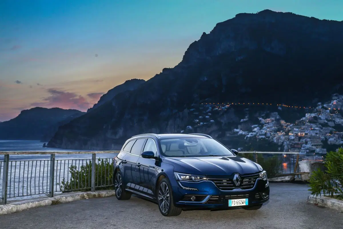 Renault Talisman Sporter [Video prime impressioni] (3)