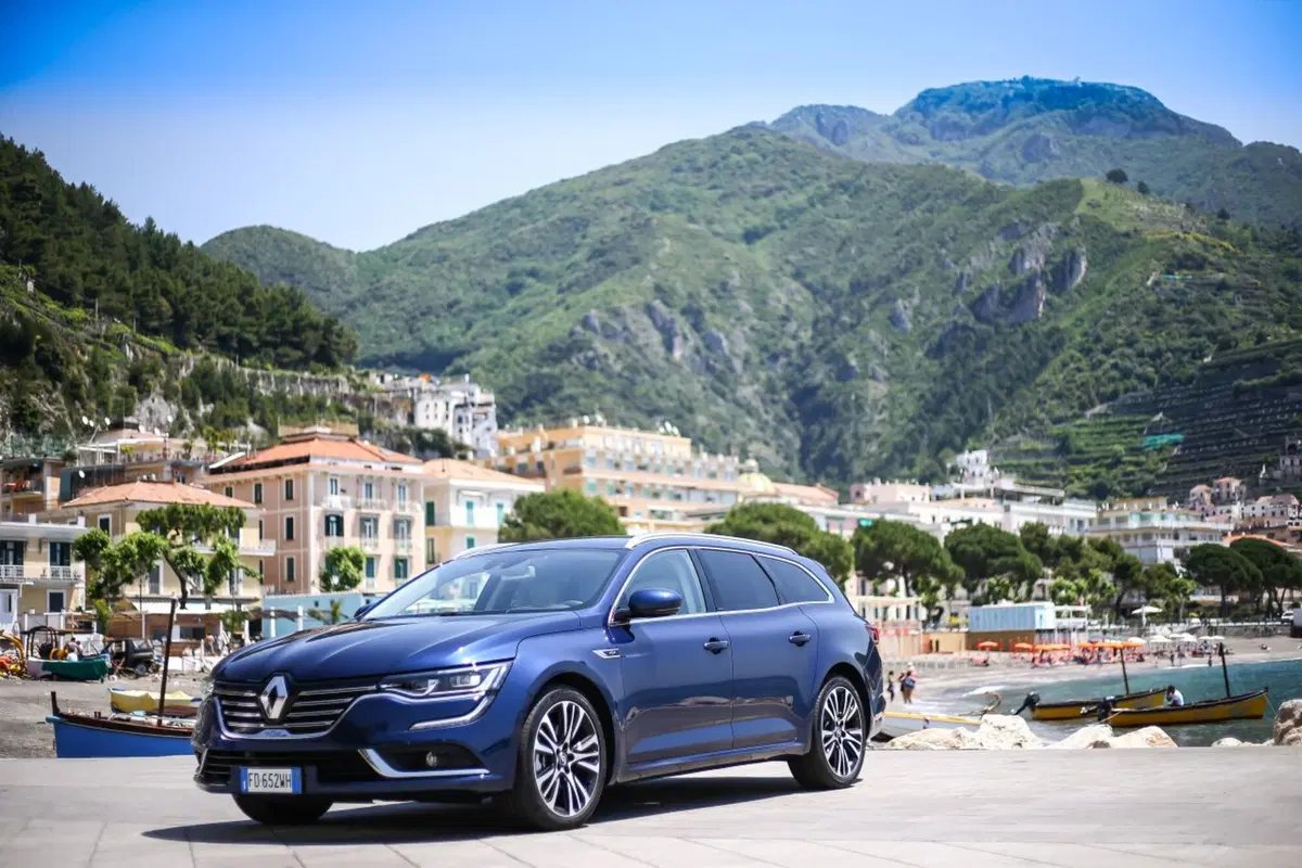 Renault Talisman Sporter [Video prime impressioni] (10)