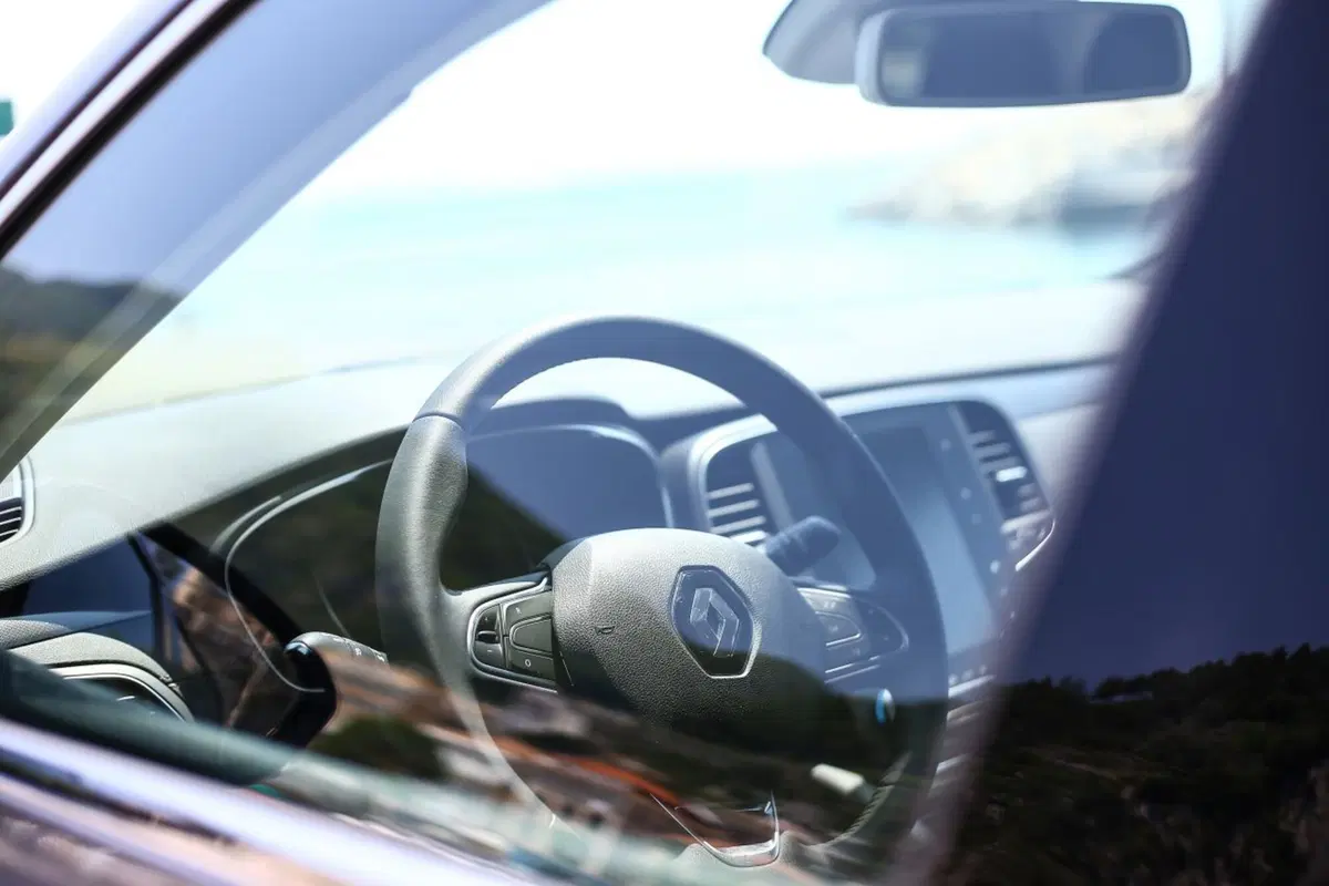 Renault Talisman Sporter [Video prime impressioni] (11)
