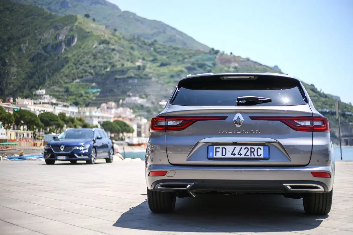 Renault Talisman Sporter [Video prime impressioni] (13)