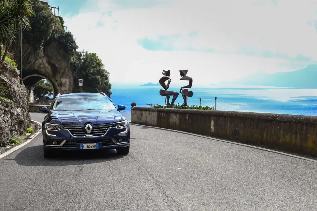Renault Talisman Sporter [Video prime impressioni] (43)