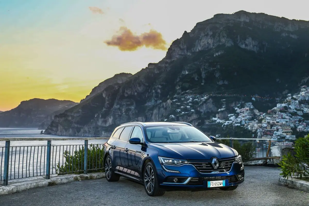 Renault Talisman Sporter [Video prime impressioni] (54)