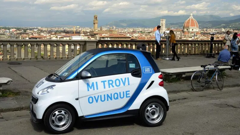car2go aiuta Firenze: gratis per i coinvolti nel crollo del Lungarno