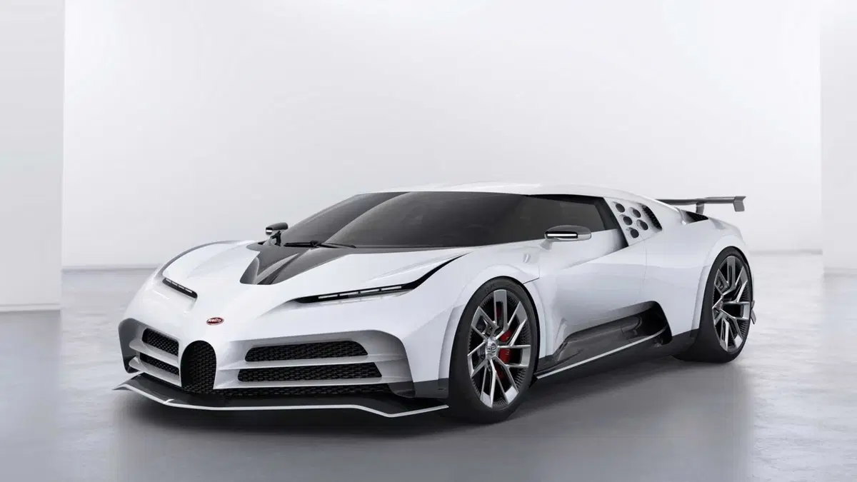 Bugatti Centodieci: 8 milioni di euro e 10 esemplari, tutti venduti! (6)