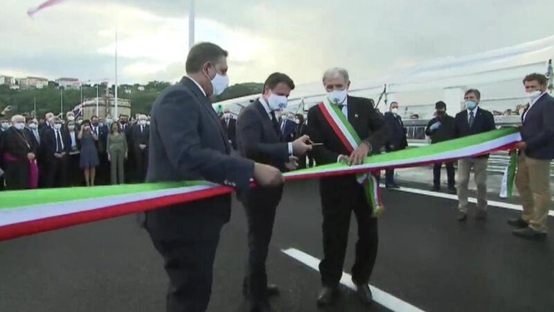 Il premier Conte a Genova: lo Stato insegna la capacit&agrave; delle sue forze [VIDEO e FOTO]