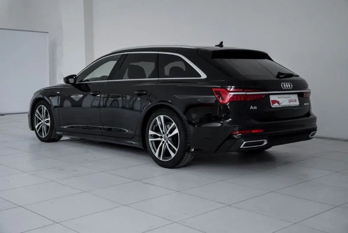 Agosto, mese buono per il cambio auto: le opportunità “prima scelta” Audi (4)