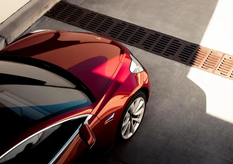 Tesla Model 3 (2018-->>) (50)