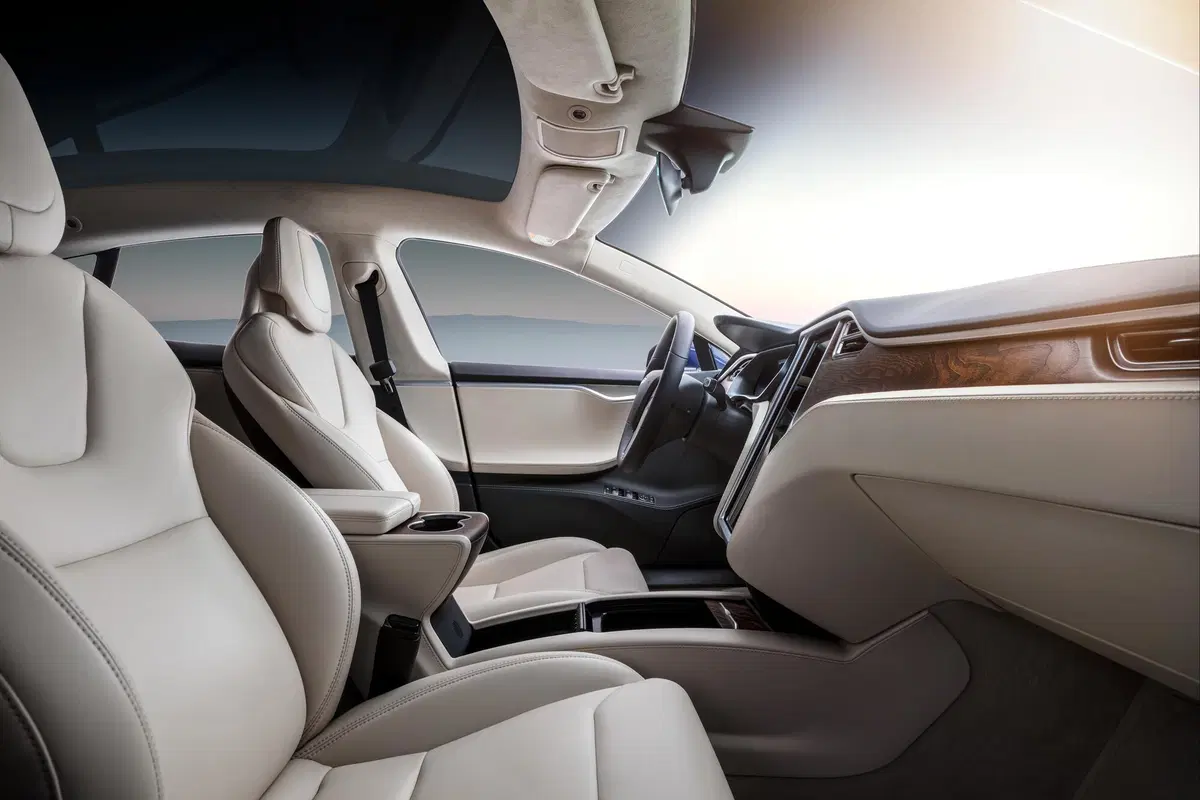 Tesla Model S (33)