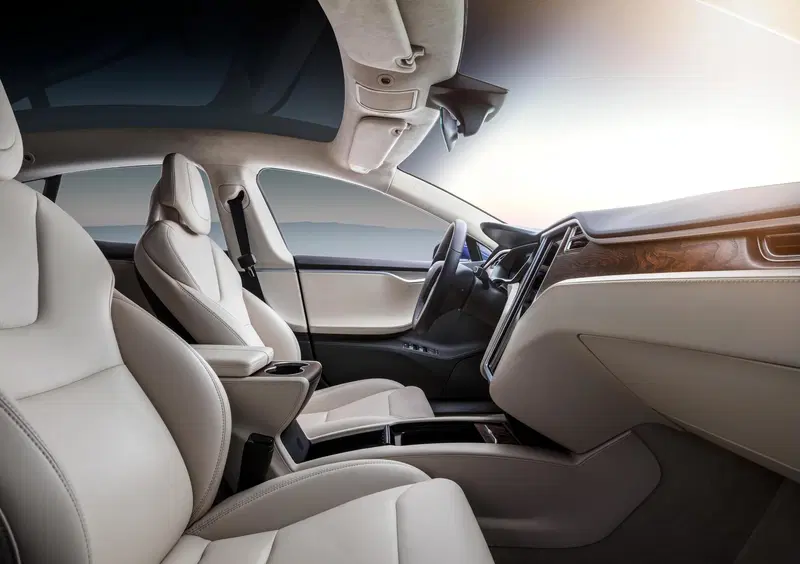 Tesla Model S (33)