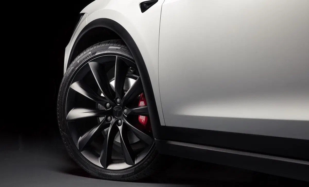 Tesla Model X Model X 90kWh Dual Motor Performance (42)