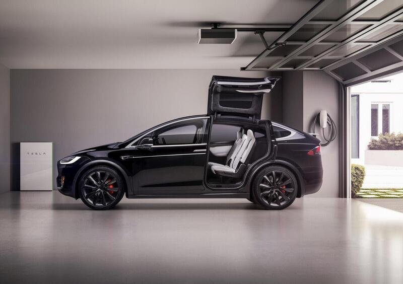 Tesla Model X (2016->>) (31)