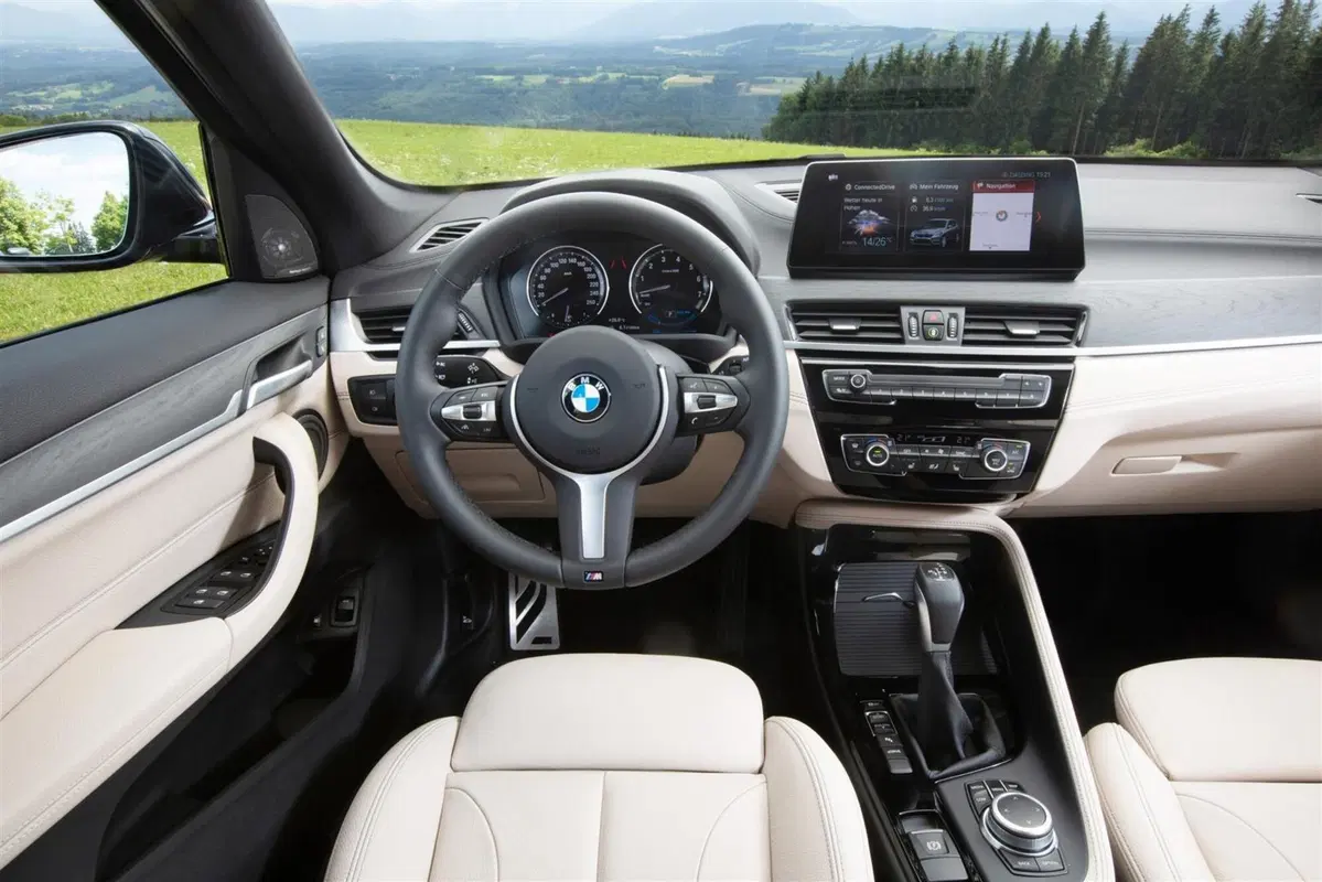 SUV ibrido, Premium, Tedesco.. Plugin? Come va la novità BMW: X1 Xdrive25e [220CV] (3)