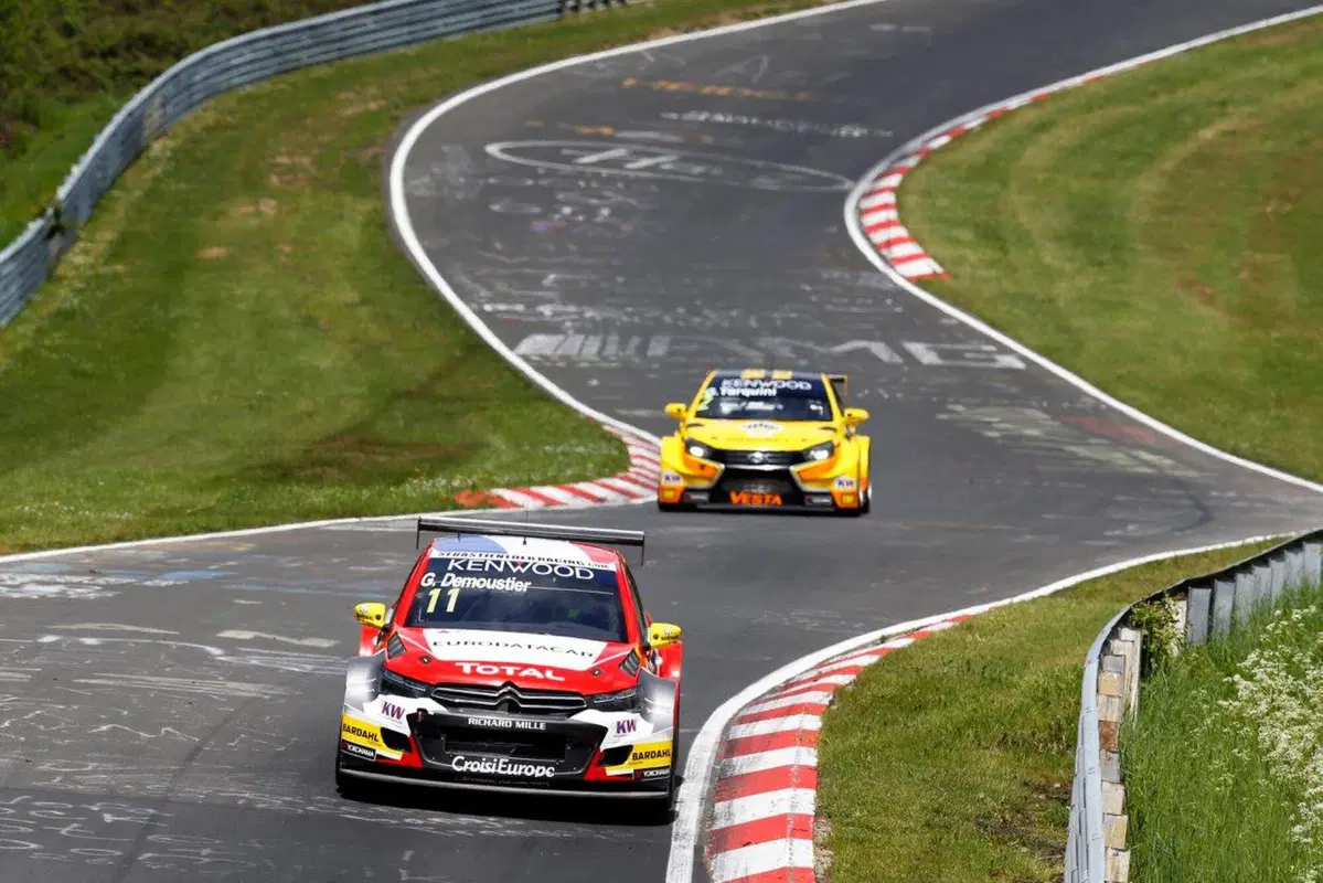 WTCC 2016, Nürburgring: pole da record per López (9)