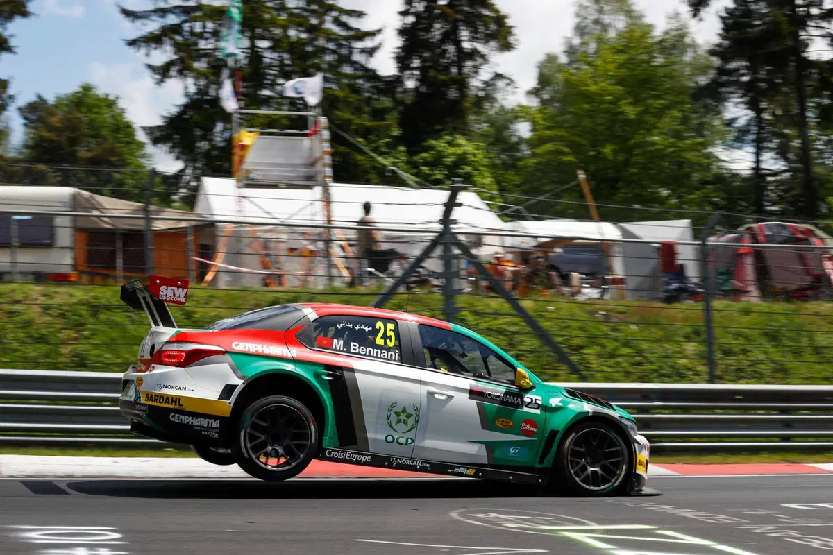 WTCC 2016, Nürburgring: pole da record per López (18)