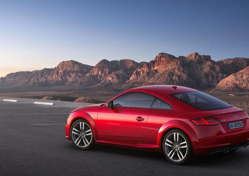 Audi TT Coupé (2014-->>) (4)