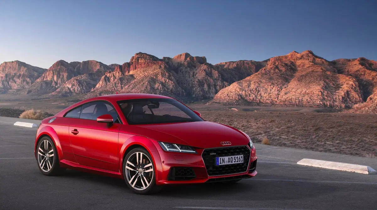 Audi TT Coupé 2.0 TDI quattro S tronic Design (14)