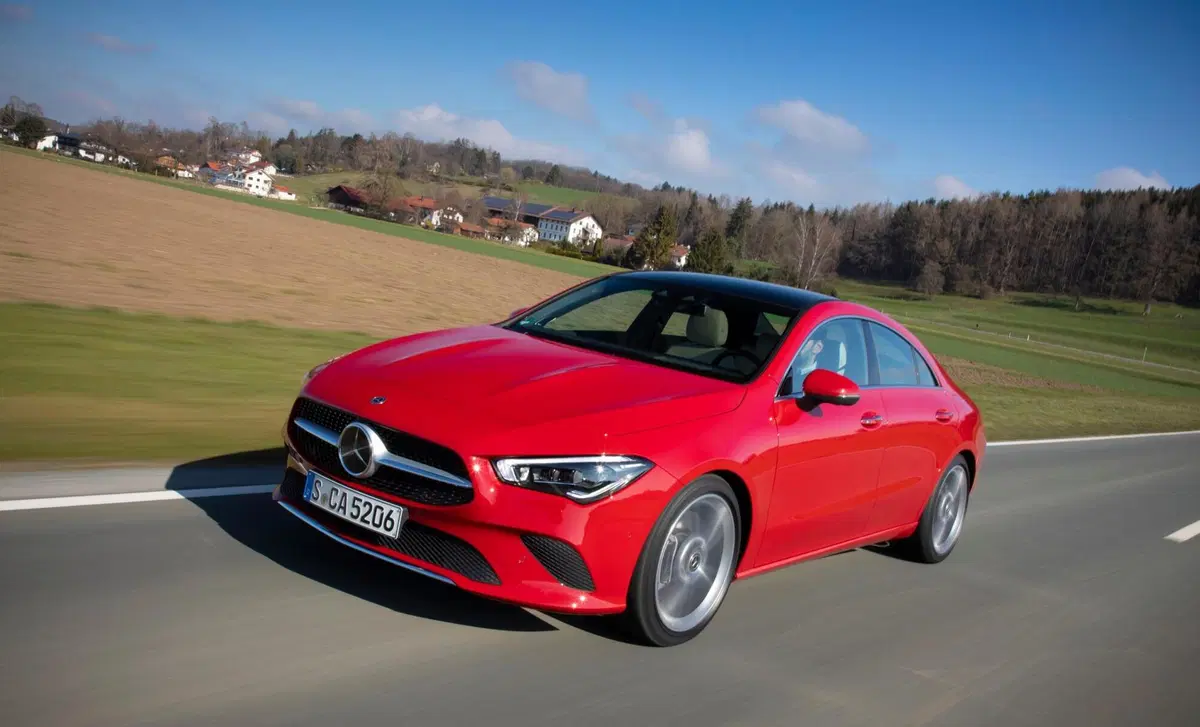 Mercedes-Benz CLA 220 Automatic 4Matic Business (16)