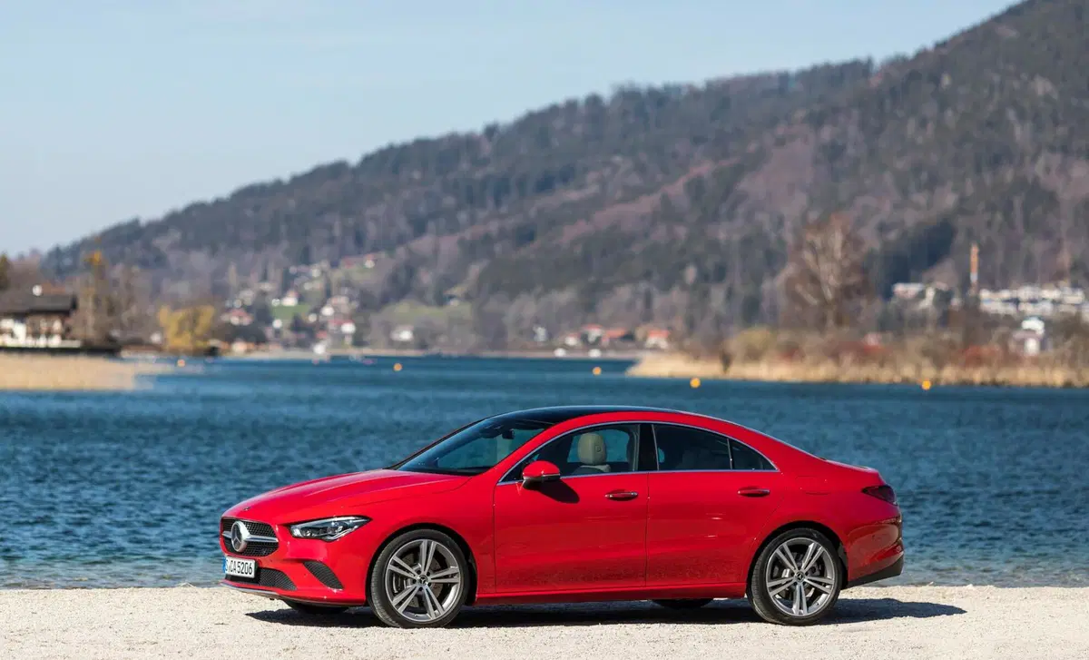 Mercedes-Benz CLA 220 Automatic 4Matic Business (15)