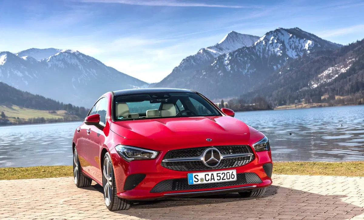 Mercedes-Benz CLA 220 Automatic 4Matic Business (12)
