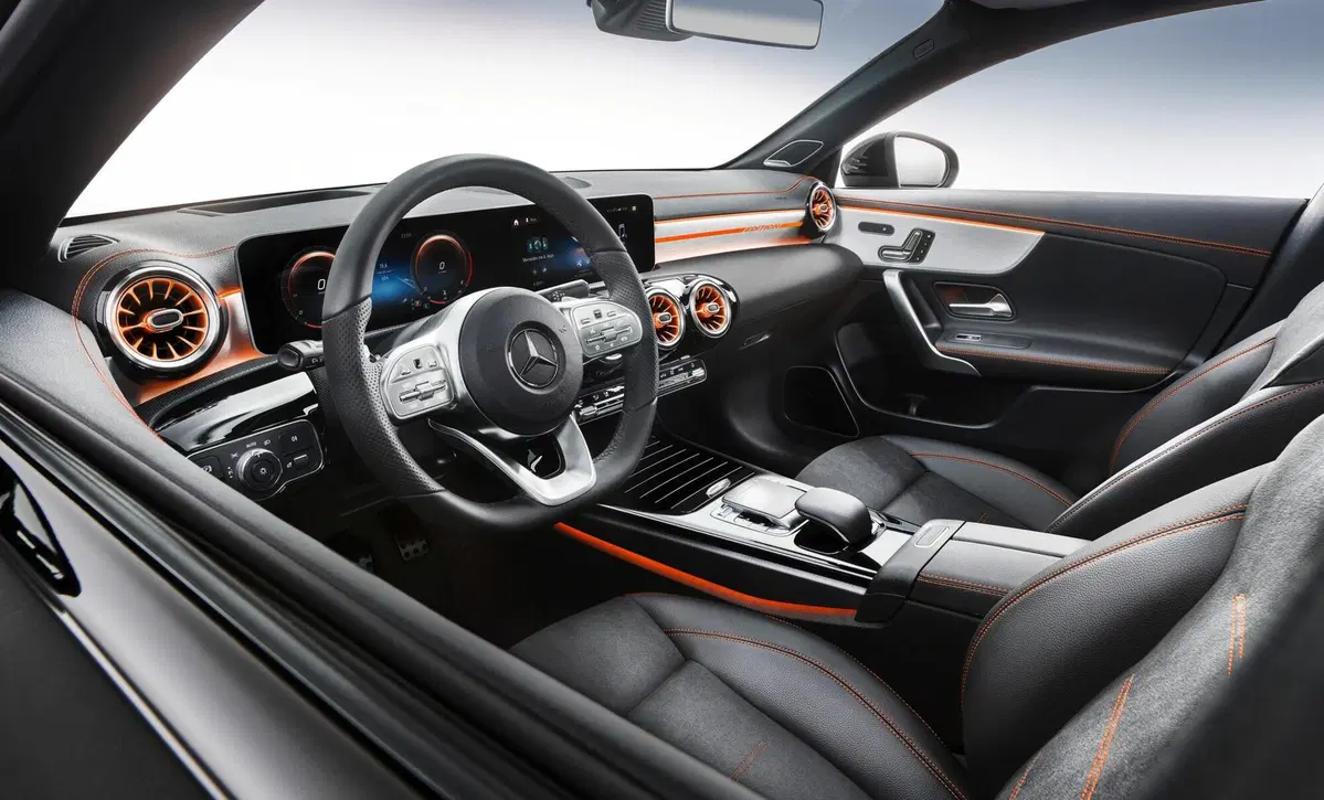 Mercedes-Benz CLA 220 Automatic 4Matic Business (21)