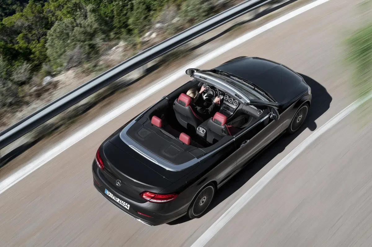 Mercedes-Benz Classe C Cabrio 200 d Cabrio Executive (7)