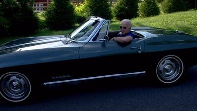 In America politici danno scoop su nuove auto: Joe Biden annuncia la E-Corvette [video]