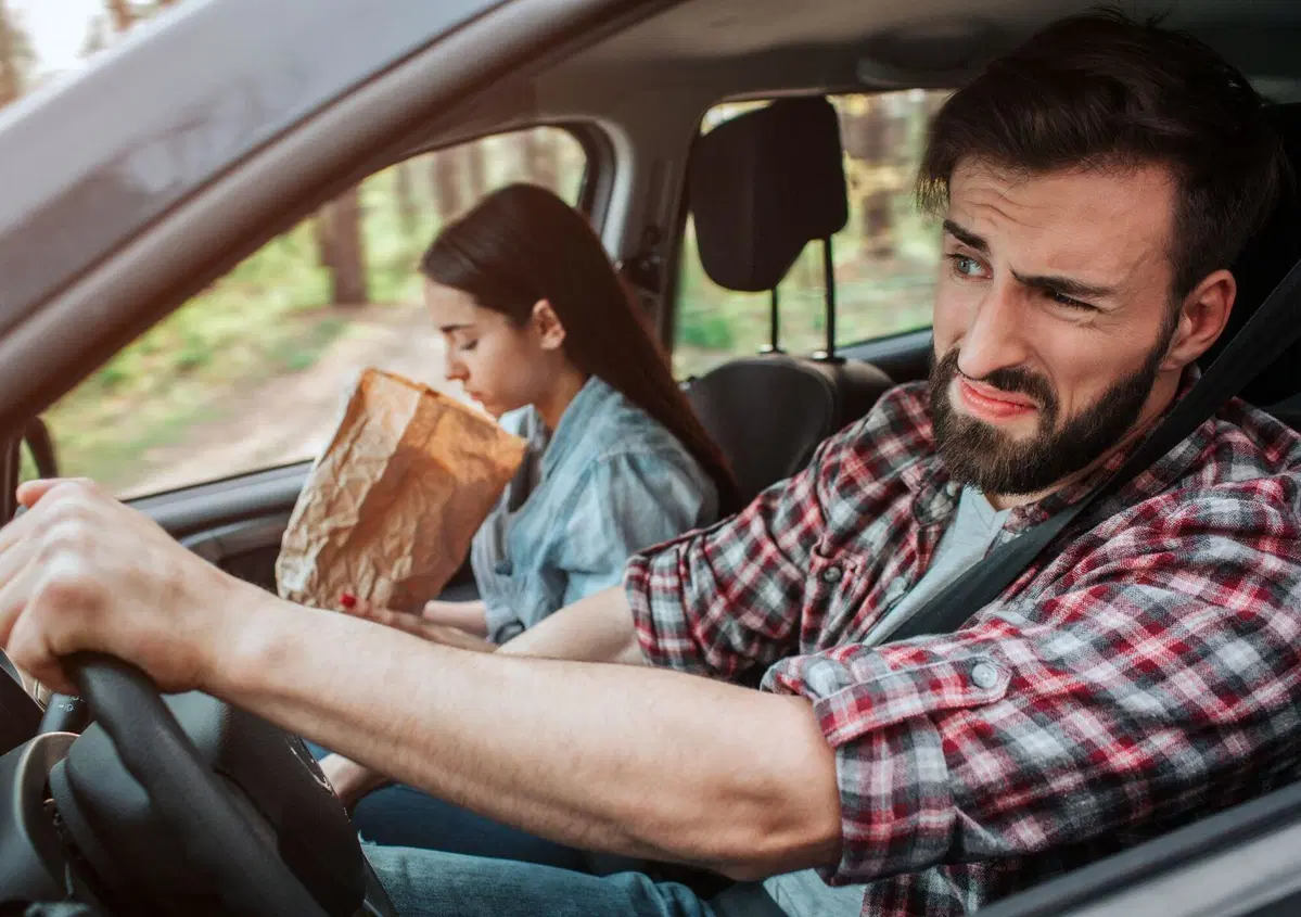 Da Jaguar Land Rover un software per mitigare il mal d'auto