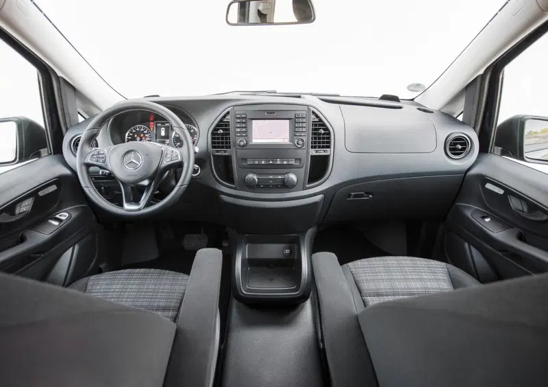 Mercedes-Benz Vito (2014-->>) (16)
