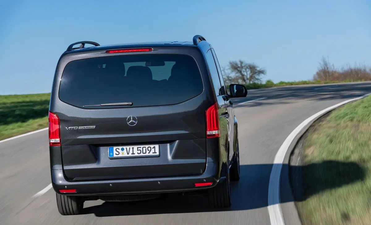 Mercedes-Benz Vito 2.0 116 CDI PC-SL Mixto Long PRO (10)