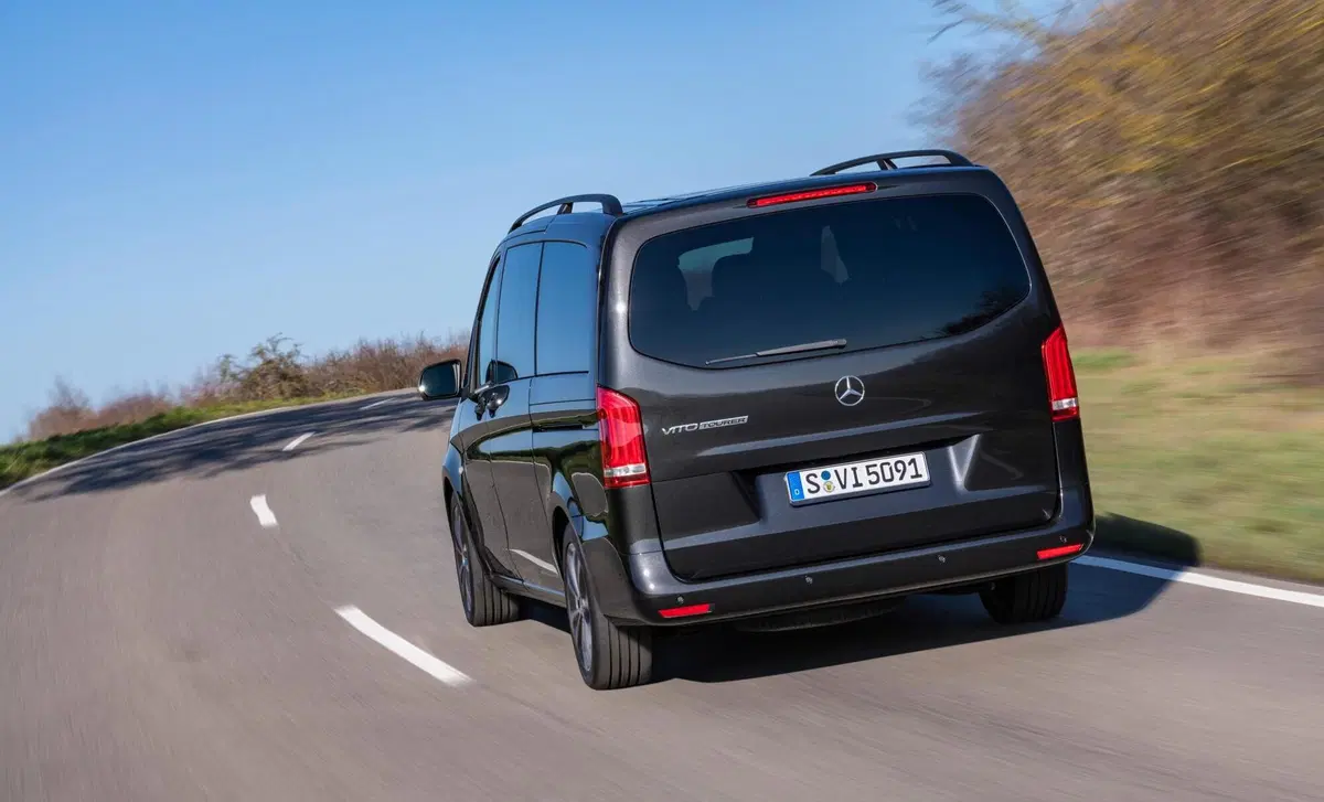 Mercedes-Benz Vito 2.0 116 CDI PC-SL Mixto Long PRO (4)