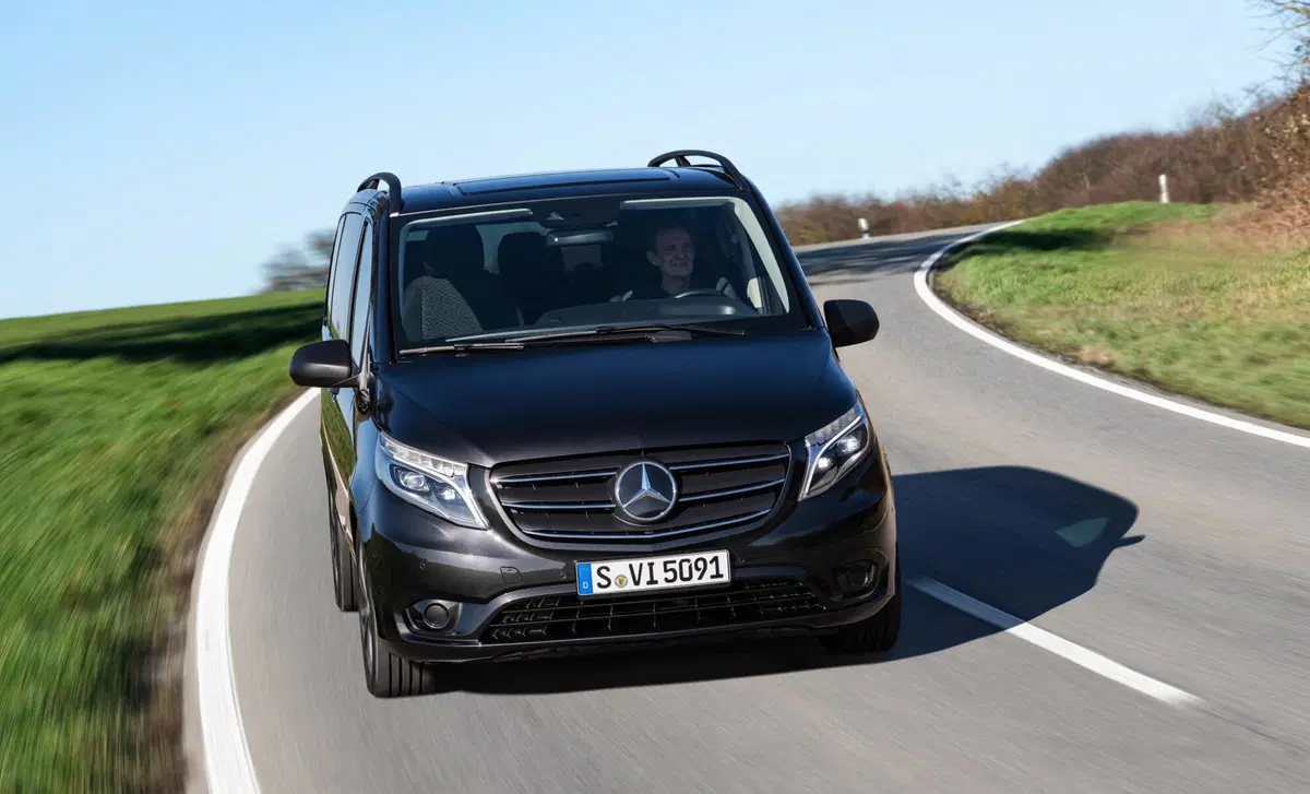Mercedes-Benz Vito 2.0 116 CDI PC-SL Mixto Long PRO (6)