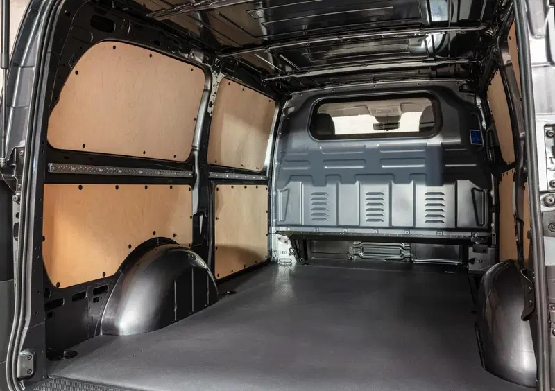 Mercedes-Benz Vito (2014-->>) (14)