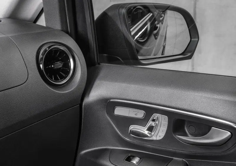 Mercedes-Benz Vito (2014-->>) (24)