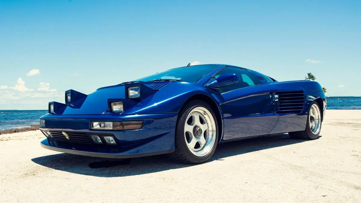 Supercar in offerta KM 0, Cizeta V16T: nessuno l'apprezza o il prezzo &egrave; sbagliato?