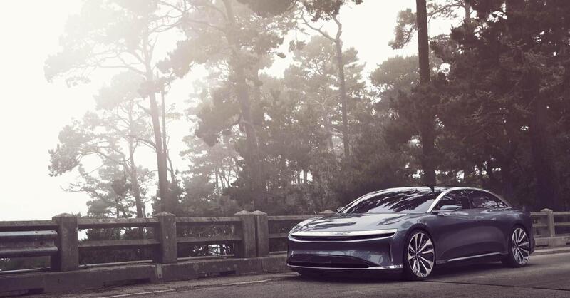 Elon preoccupato? Nuova rivale americana per Tesla: Lucid Air pronta a battere Model S [800Km 100K]