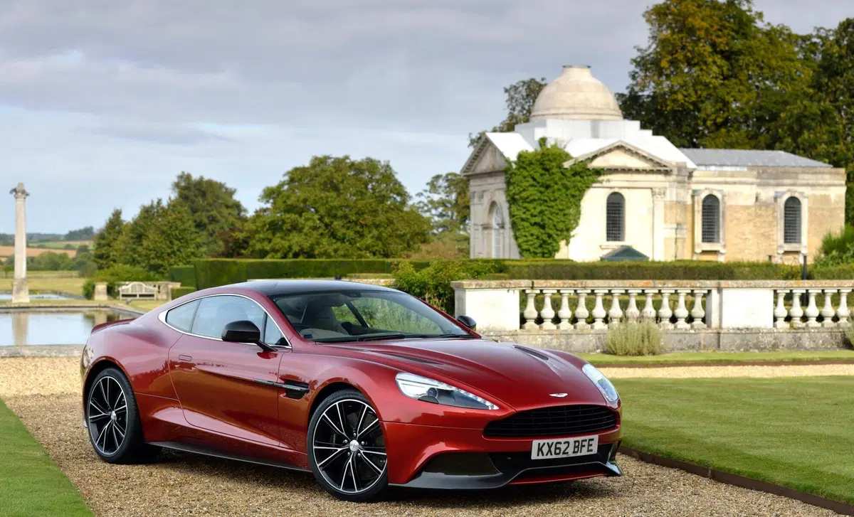 Aston Martin Vanquish (2012-20) (8)