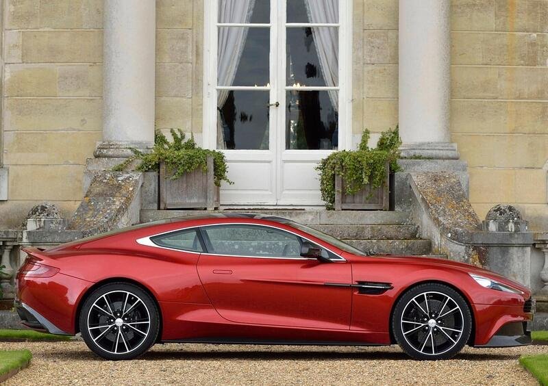 Aston Martin Vanquish (2012-20) (2)