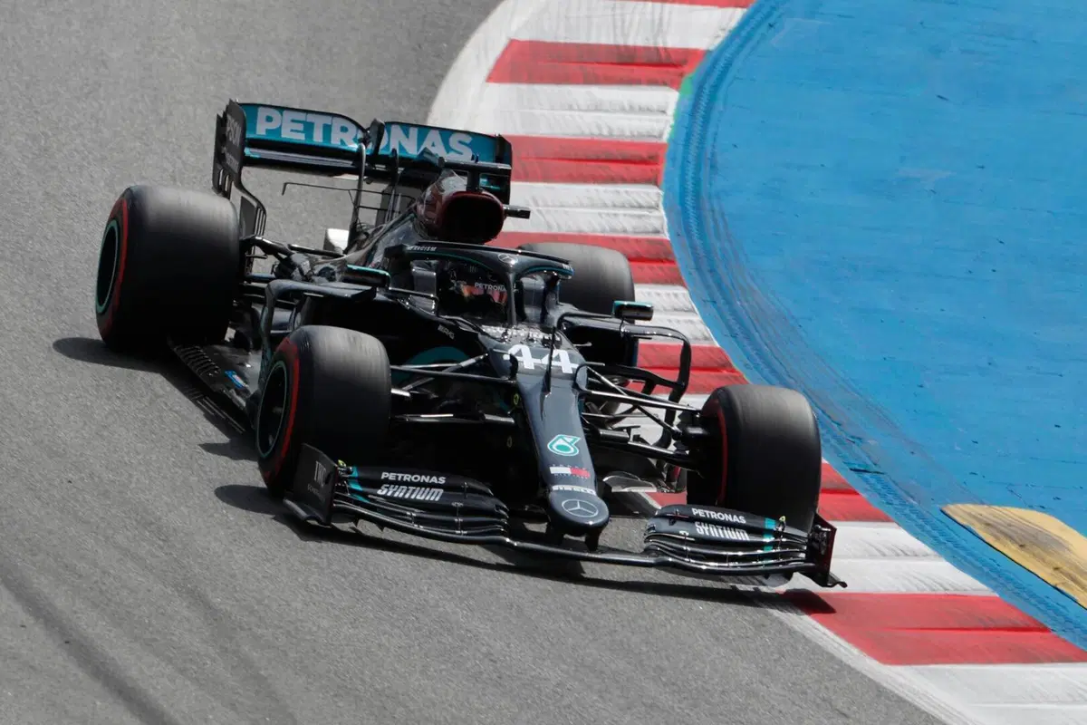 F1, GP Spagna 2020: vince Hamilton (6)