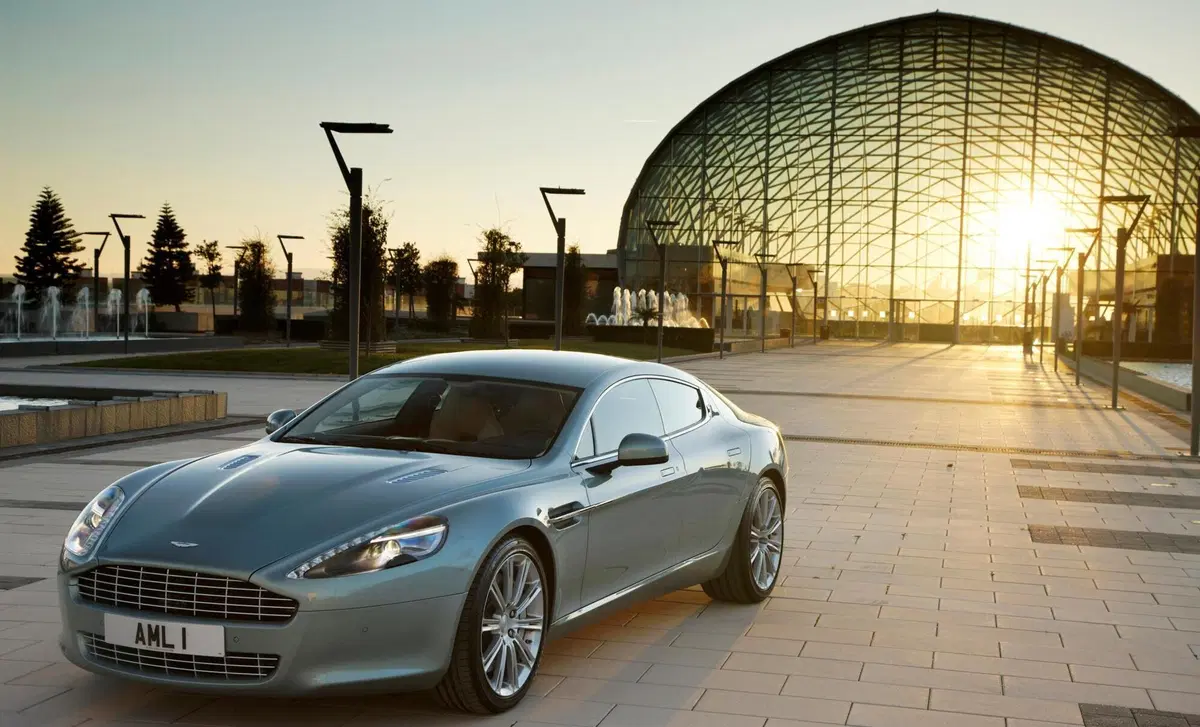 Aston Martin Rapide (2009-20) (7)