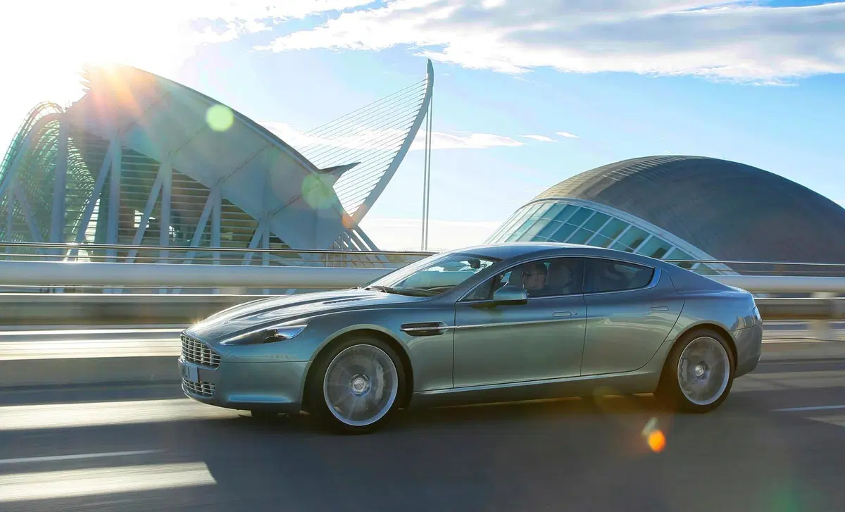 Aston Martin Rapide (2009-20) (8)