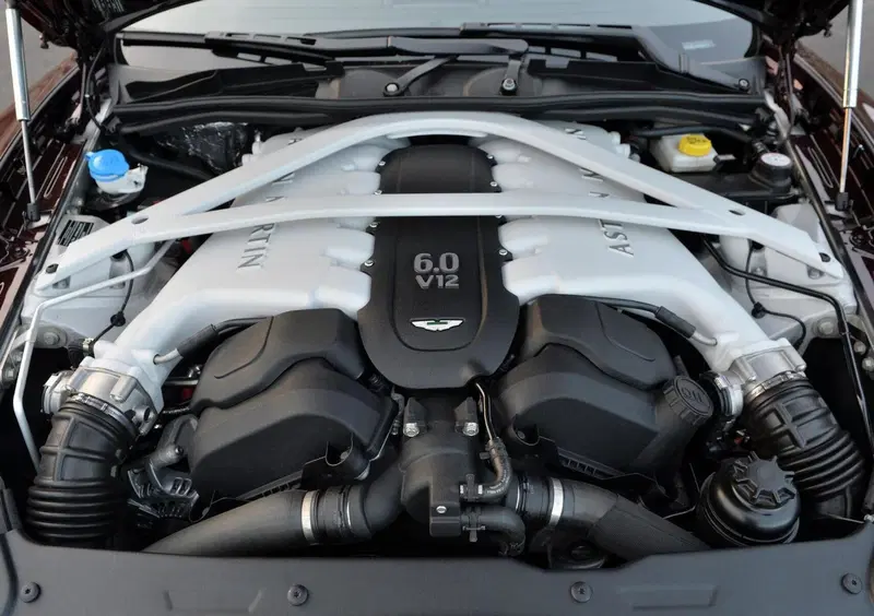 Aston Martin Rapide S (2013-20) (16)